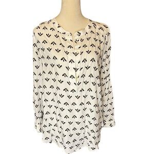 LOFT women’s M long sleeve patterned blouse